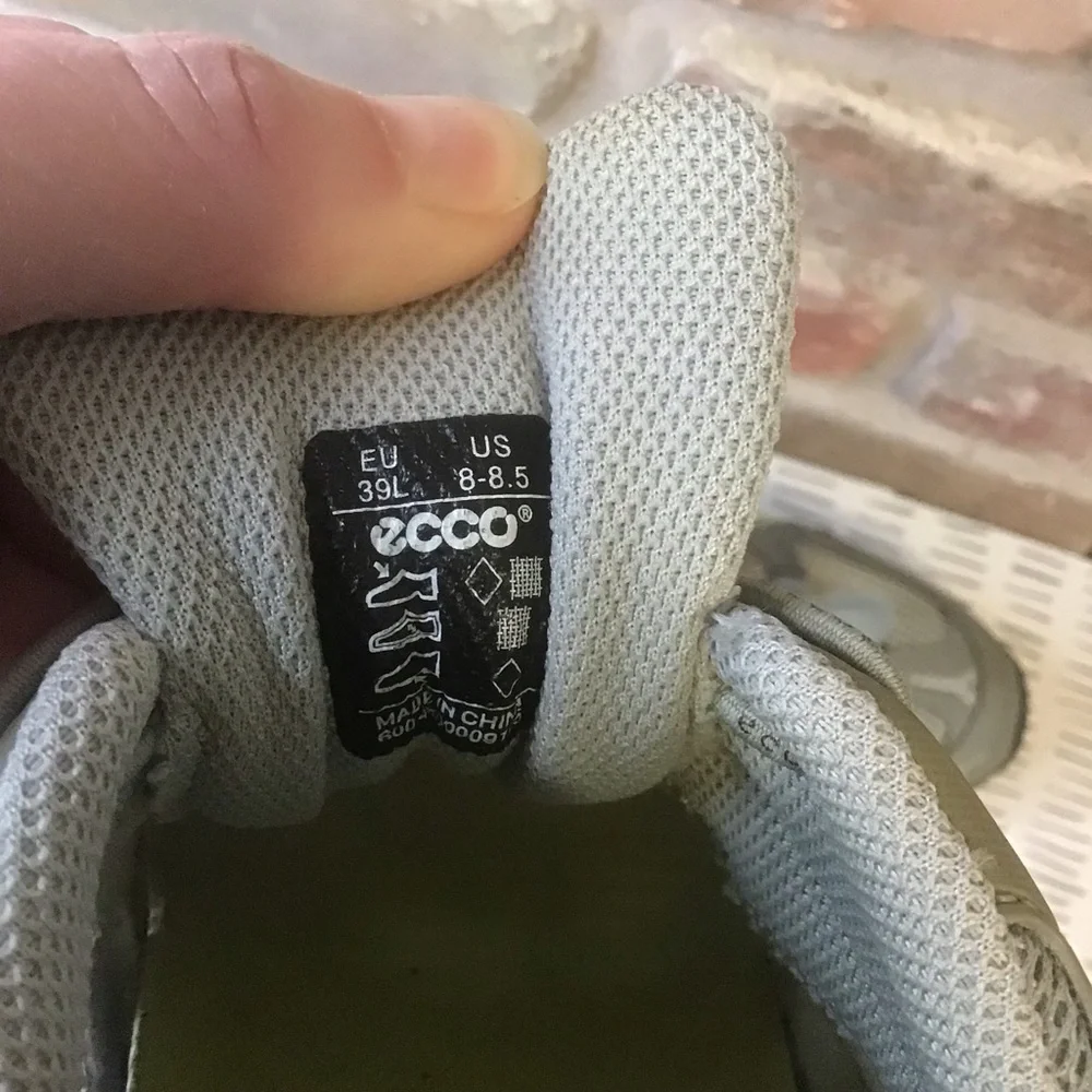 ECCO Women's Gray Neon Yellow Waterproof Outdoor Hiking Sneakers 39